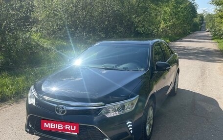 Toyota Camry, 2015 год, 1 900 000 рублей, 15 фотография