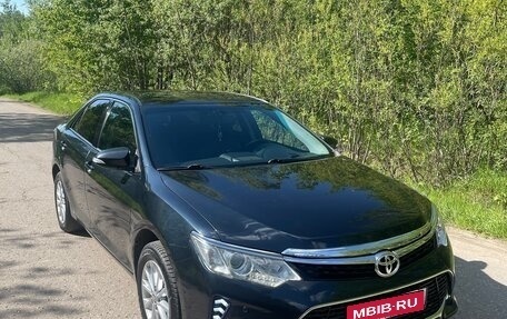 Toyota Camry, 2015 год, 1 900 000 рублей, 16 фотография