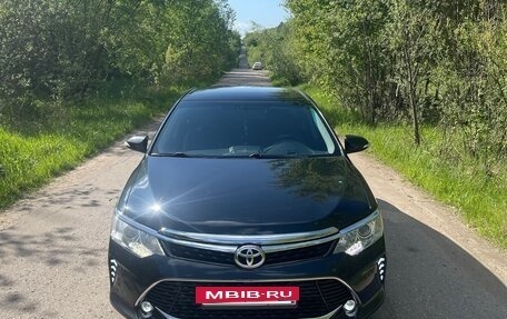 Toyota Camry, 2015 год, 1 900 000 рублей, 14 фотография