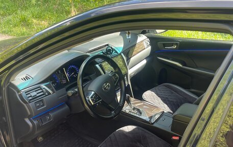 Toyota Camry, 2015 год, 1 900 000 рублей, 19 фотография