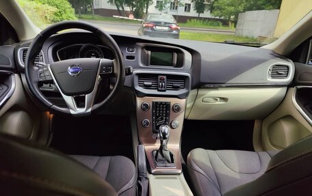 Volvo V40 II рестайлинг, 2013 год, 1 300 000 рублей, 10 фотография