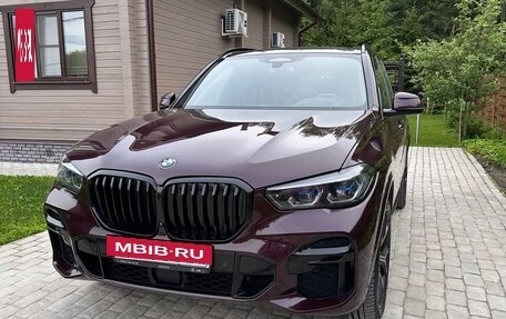 BMW X5, 2021 год, 10 900 000 рублей, 2 фотография