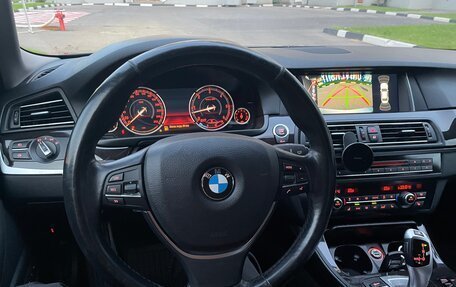 BMW 5 серия, 2015 год, 3 180 000 рублей, 2 фотография