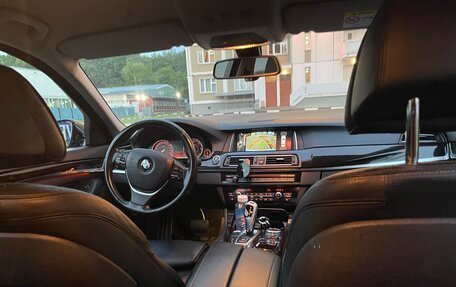 BMW 5 серия, 2015 год, 3 180 000 рублей, 23 фотография