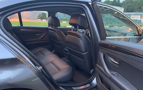 BMW 5 серия, 2015 год, 3 180 000 рублей, 16 фотография