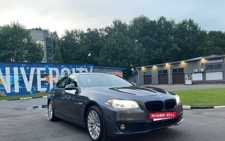BMW 5 серия, 2015 год, 3 180 000 рублей, 24 фотография