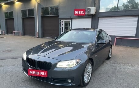 BMW 5 серия, 2015 год, 3 180 000 рублей, 29 фотография