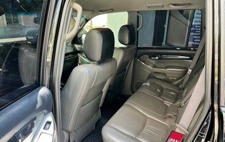Toyota Land Cruiser Prado 120 рестайлинг, 2008 год, 2 050 000 рублей, 6 фотография