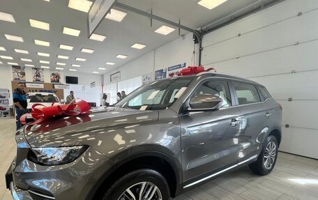 Geely Atlas, 2024 год, 2 900 000 рублей, 2 фотография