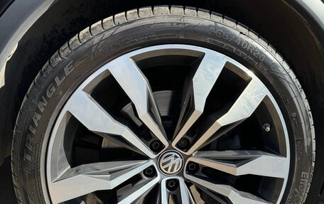 Volkswagen Tiguan II, 2018 год, 3 900 000 рублей, 9 фотография