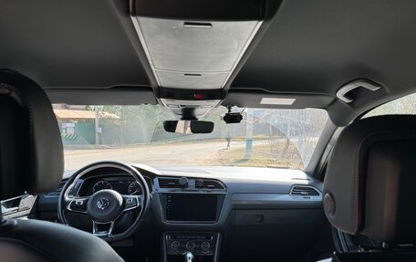 Volkswagen Tiguan II, 2018 год, 3 900 000 рублей, 11 фотография