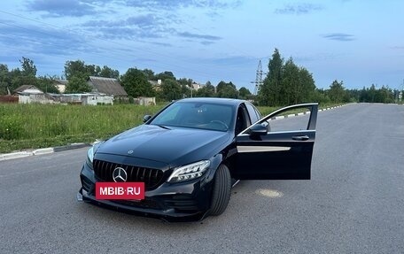 Mercedes-Benz C-Класс, 2019 год, 3 400 000 рублей, 40 фотография