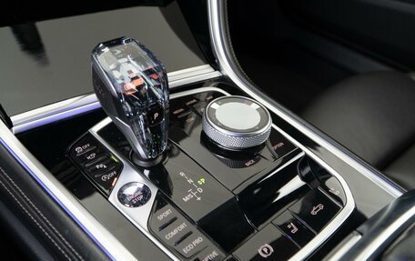 BMW 8 серия, 2019 год, 9 390 000 рублей, 27 фотография