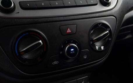Hyundai Solaris II рестайлинг, 2018 год, 1 286 500 рублей, 12 фотография