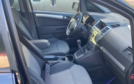 Opel Zafira B, 2014 год, 950 000 рублей, 11 фотография