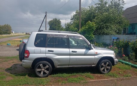 Mitsubishi Pajero iO, 1998 год, 350 000 рублей, 2 фотография