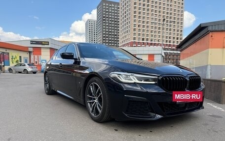 BMW 5 серия, 2022 год, 5 900 000 рублей, 2 фотография