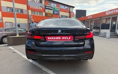 BMW 5 серия, 2022 год, 5 900 000 рублей, 6 фотография