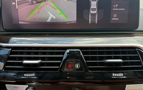 BMW 5 серия, 2022 год, 5 900 000 рублей, 15 фотография