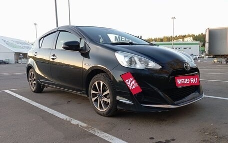 Toyota Aqua I, 2017 год, 950 000 рублей, 2 фотография