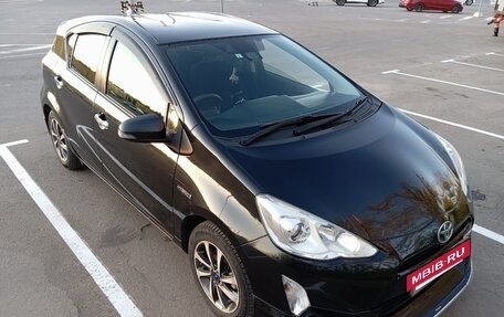Toyota Aqua I, 2017 год, 950 000 рублей, 5 фотография