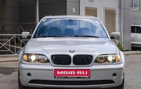 BMW 3 серия, 2004 год, 1 100 000 рублей, 3 фотография
