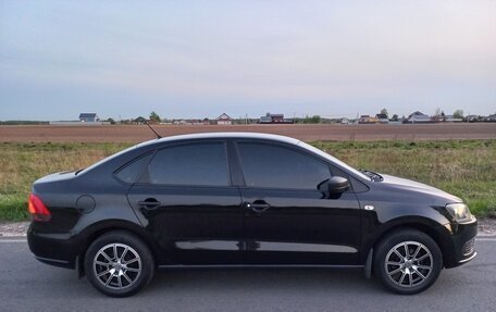 Volkswagen Polo VI (EU Market), 2013 год, 800 000 рублей, 4 фотография