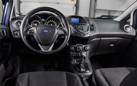 Ford Fiesta, 2016 год, 889 000 рублей, 6 фотография