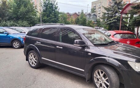 Dodge Journey I, 2011 год, 1 077 000 рублей, 2 фотография