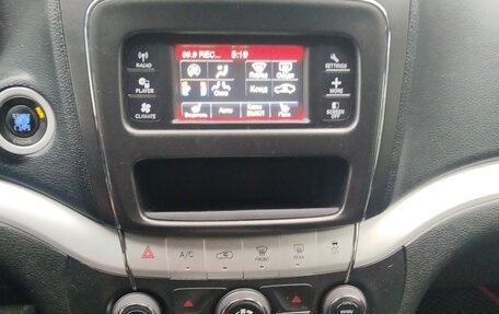 Dodge Journey I, 2011 год, 1 077 000 рублей, 12 фотография