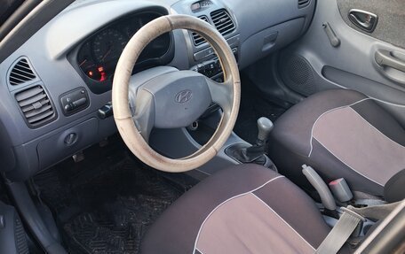 Hyundai Accent II, 2005 год, 195 000 рублей, 6 фотография