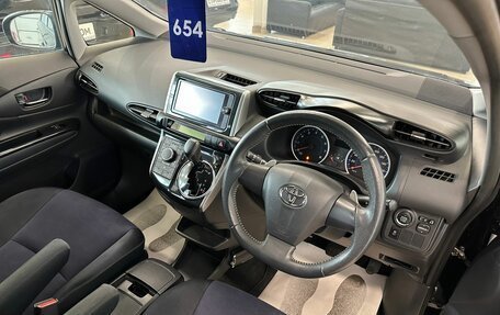 Toyota Wish II, 2013 год, 1 549 000 рублей, 11 фотография