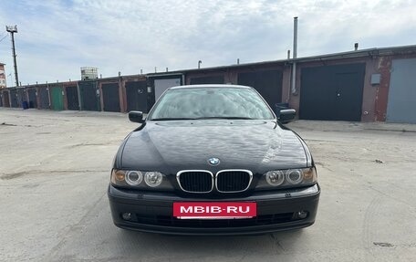 BMW 5 серия, 2001 год, 800 000 рублей, 3 фотография