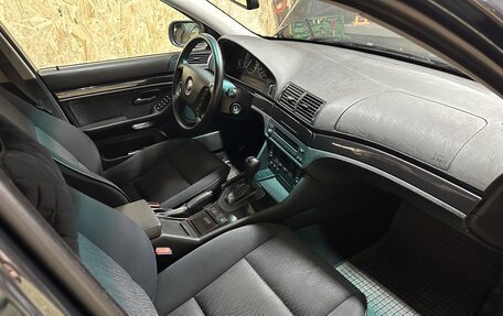 BMW 5 серия, 2001 год, 800 000 рублей, 20 фотография