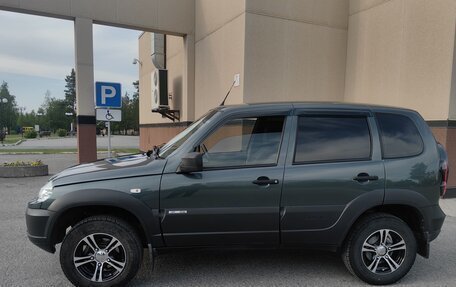 Chevrolet Niva I рестайлинг, 2018 год, 850 000 рублей, 7 фотография