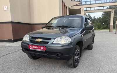 Chevrolet Niva I рестайлинг, 2018 год, 850 000 рублей, 1 фотография