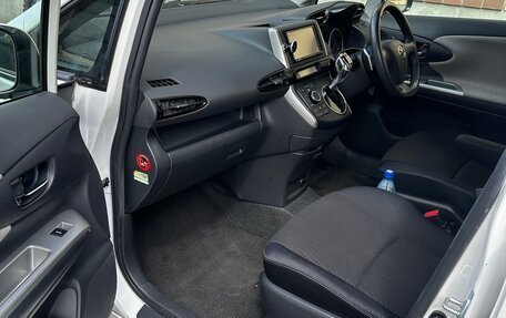 Toyota Wish II, 2009 год, 1 280 000 рублей, 10 фотография