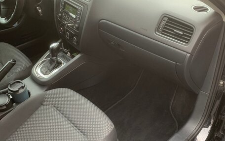 Volkswagen Jetta VI, 2014 год, 820 000 рублей, 18 фотография