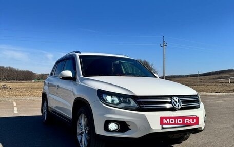 Volkswagen Tiguan I, 2011 год, 1 100 000 рублей, 2 фотография