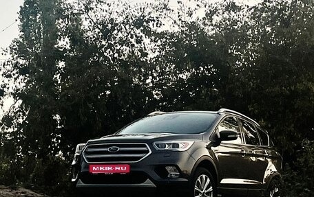 Ford Kuga III, 2016 год, 1 850 000 рублей, 1 фотография