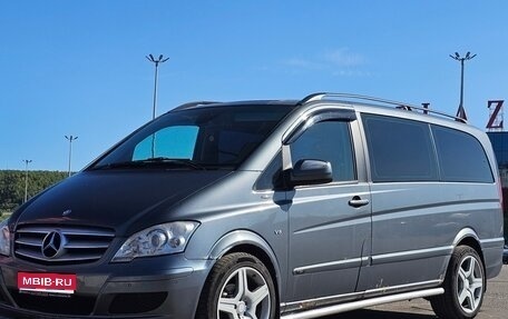Mercedes-Benz Viano, 2011 год, 1 780 000 рублей, 1 фотография