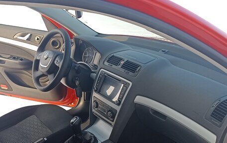Skoda Octavia, 2011 год, 925 000 рублей, 18 фотография