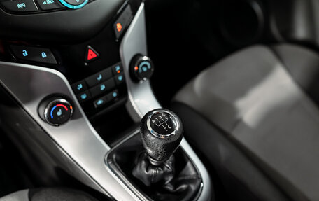 Chevrolet Cruze II, 2013 год, 950 000 рублей, 15 фотография