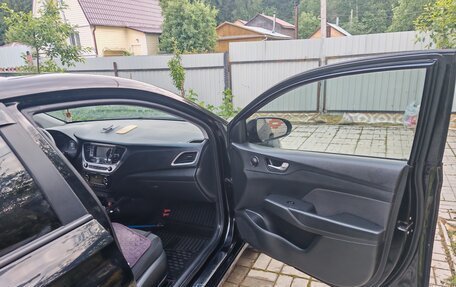 Hyundai Solaris II рестайлинг, 2017 год, 1 132 000 рублей, 9 фотография
