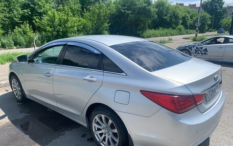 Hyundai Sonata VI, 2012 год, 790 000 рублей, 6 фотография