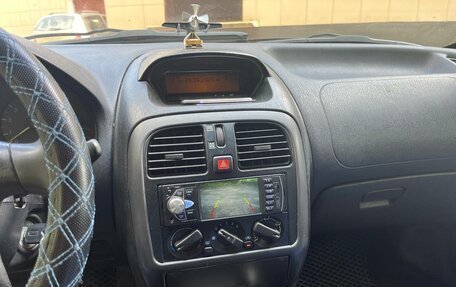 Mitsubishi Carisma I, 2003 год, 220 000 рублей, 5 фотография