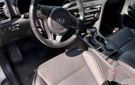 KIA Sportage IV рестайлинг, 2016 год, 2 400 000 рублей, 8 фотография