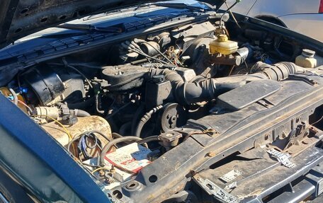 Chevrolet Blazer II рестайлинг, 1997 год, 149 000 рублей, 24 фотография
