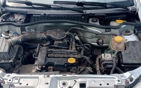 Opel Corsa C рестайлинг, 2000 год, 250 000 рублей, 19 фотография