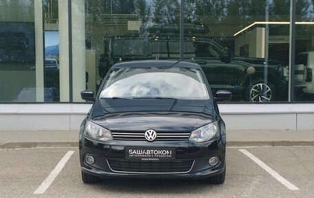 Volkswagen Polo VI (EU Market), 2012 год, 750 000 рублей, 2 фотография